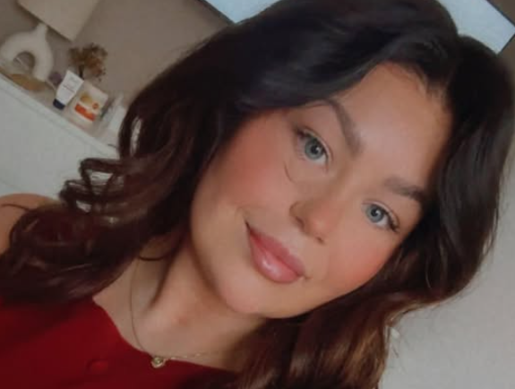 Amie Robertson Obituary (2026): Hertfordshire & Alabama Native Dies at 30 – Donations to Willow Foundation and Sarcoma UK Requested as Celebration of Life Set for April 17